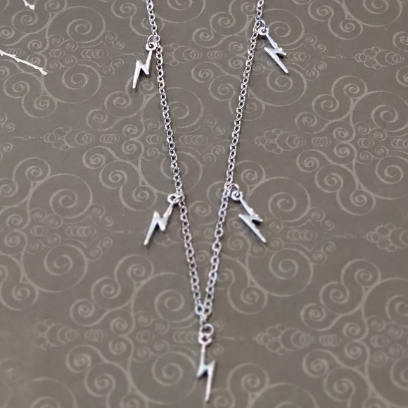 SHEIN Jewelry - Lightning Bolt Necklace